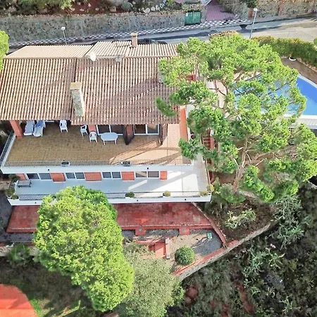 Fluvia: Swimming-pool, Seaview, 1200m Center And * Lloret de Mar